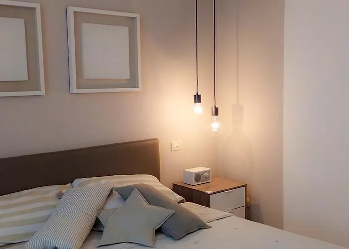 Dimora Farini 公寓 *